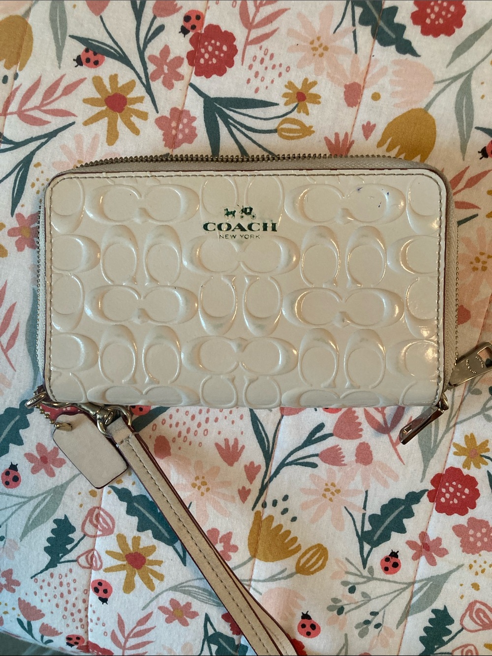 Coach Ivory Patent Leather Wristlet Wallet